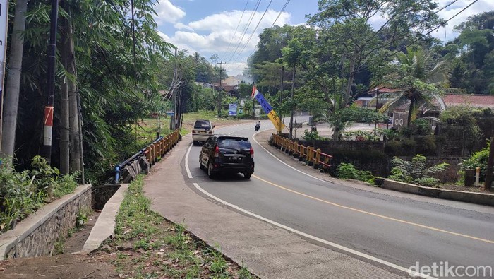 Jembatan Cikukulu di Ciamis.