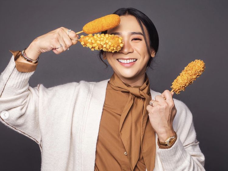 Jovi Adhiguna, Pengusaha Minuman Boba dan Jajanan Korea yang Stylish