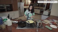 Tak hanya doyan memasak, tapi Keisya juga bisa memasak. Ia pernah menunjukkan tutorial membuat pasta carbonara favoritnya. Foto: Instagram @keisyalevronka