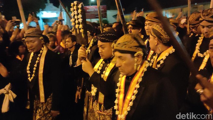 Kirab malam 1 Suro Keraton Solo, Rabu (19/7/2023).