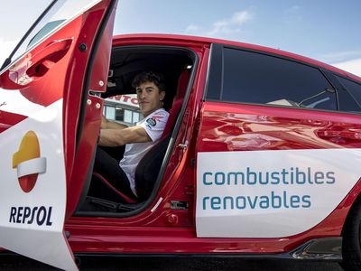 Marc Marquez Test Drive Honda Civic Type R Berbahan Bakar Minyak Jelantah
