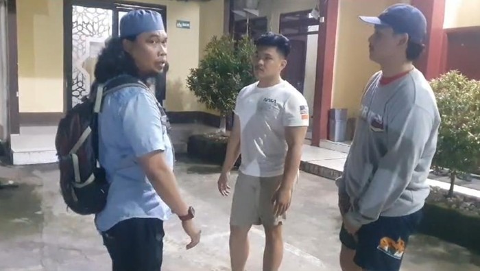Pelaku pengeroyokan di warung coto Makassar diamankan polisi.
