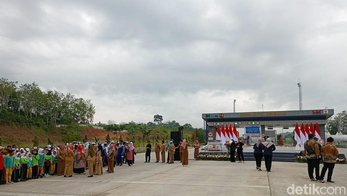 Persiapan peresmian Tol Bengkulu-Taba Penanjung oleh Jokowi
