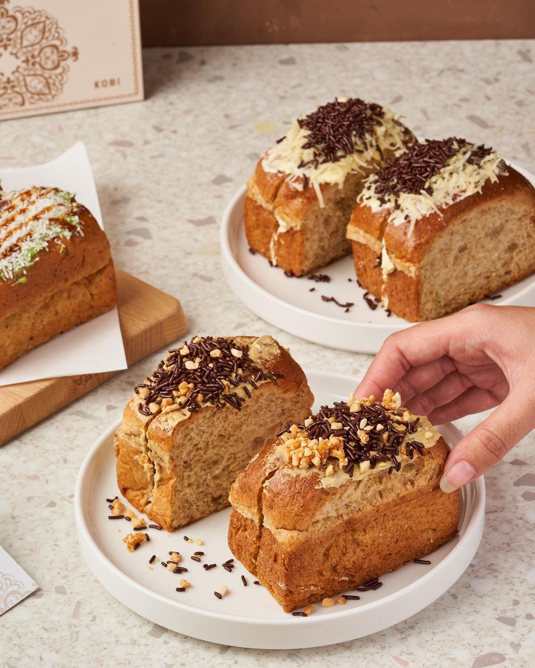 Jenis roti yang ditawarkan bakery kecil