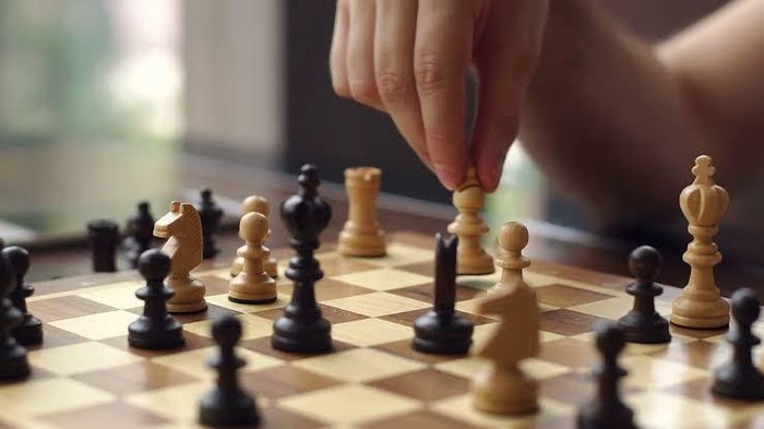 Hari Catur Internasional atau World Chess Day diperingati setiap tahun pada tanggal 20 Juli. Bagaimana sejarah peringatannya? Simak penjelasan selengkapnya!
