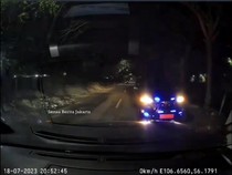 Viral Avanza Berpelat TNI Pakai Strobo Lawan Arah, Alasannya Buru-buru