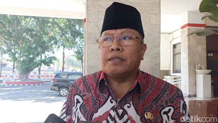 Wali Kota Blitar Santoso