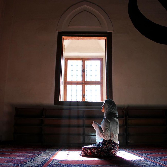 5 Golongan Orang yang Doanya Tidak Dikabulkan Allah