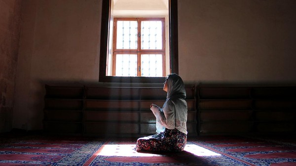 5 Jenis Tafakur dan Caranya agar Lebih Dekat dengan Allah