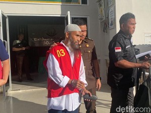 Eks Kepala Gudang Bulog Sorong Jadi Tersangka Korupsi Beras-Gula Rp 1,9 M