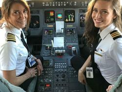 Berbagai Kisah Sedih dan Haru Mereka di Dunia Pesawat