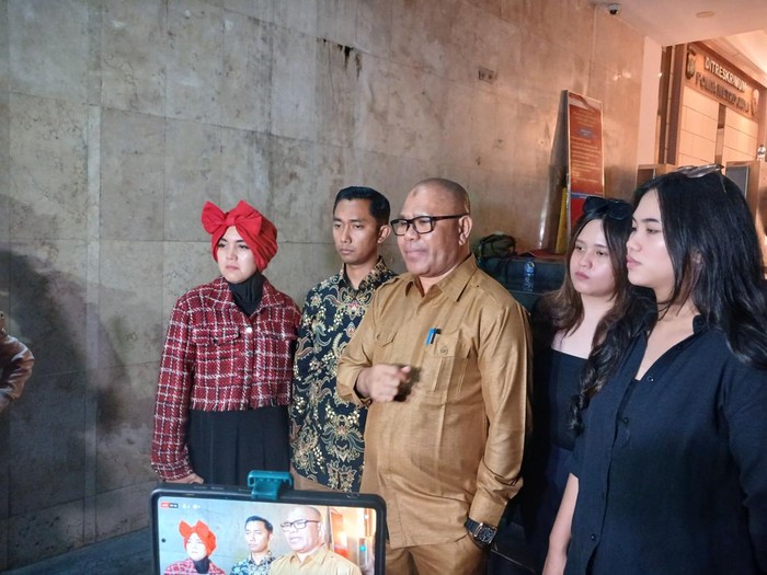 Korban Penipuan Mario Teguh saat ditemui di kawasan Jakarta.