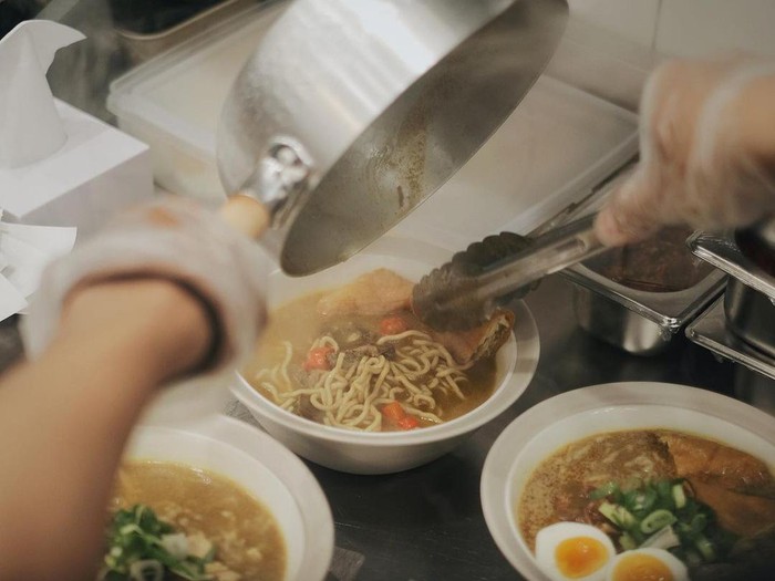 Mie kari enak