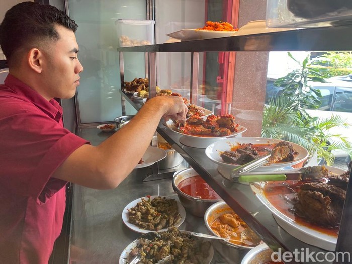 Murah dan Enak, Nasi Rames Padang di RM Alam Baru yang Tersembunyi di BSD