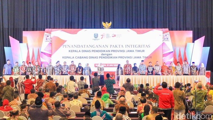 Pakta integritas SMA se-Jatim
