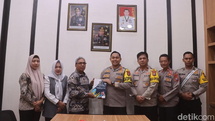 Pertamina beri penghargaan Polres Probolinggo