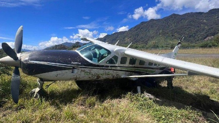 Pesawat tergelincir di Papua Tengah (Antara)