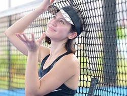 8 Foto Pevita Pearce Pamer Wajah No Makeup, Pesonanya Bikin Jatuh Hati