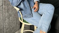  Meski Instagramnya terkena suspend, Marlo tetap santai di media sosial lainnya. Putra dari jurnalis senior, Andy F Noya ini pun punya momen kulineran yang beragam. Foto: Instagram/YouTube