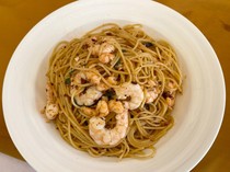 Resep Spaghetti Alglio Olio Udang yang Gurih Mulur Pedas