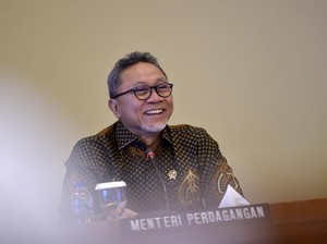 Mendag Zulhas Yakin RI Segera Jadi Produsen Sepatu Nomor Satu di Dunia