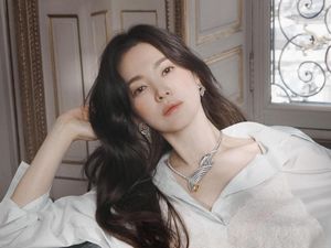 Pandangan Song Hye Kyo soal Tampil Modis Seiring Bertambahnya Usia