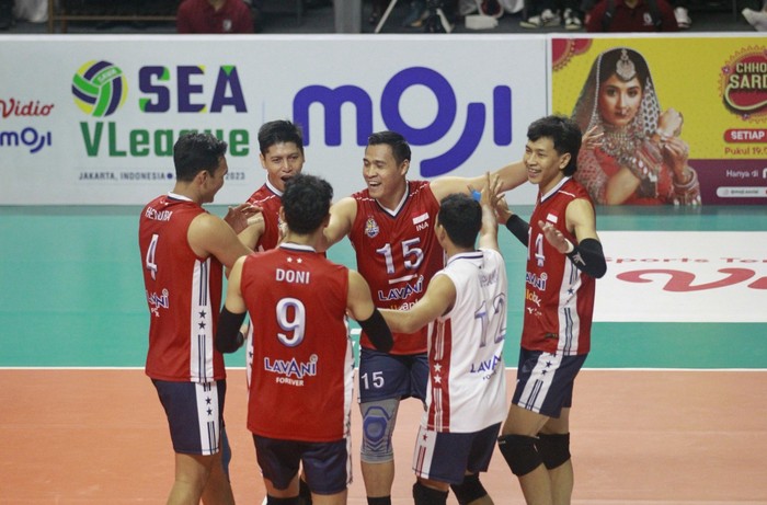 Timnas Voli Indonesia menang 3-0 atas Filipina di SEA V League di GOR Candradimuka Padepokan Voli Jenderal Polisi Kunarto, Sentul, Bogor, Jumat (21/7/2023)