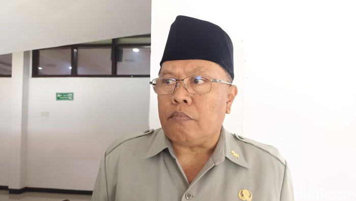 Wali Kota Blitar Santoso