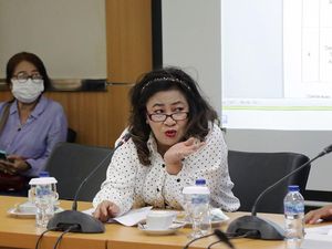 Cinta Mega Dipecat PDIP DKI Terkait Dugaan Main Slot Saat Rapat!