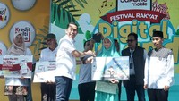 Kamrussamad menyampaikan hadirnya acara ini merupakan terobosan layanan akses keuangan Pulau Seribu Bank DKI.  
