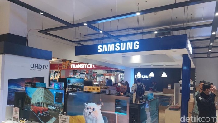 Diskon TV di Transmart Full Day Sale