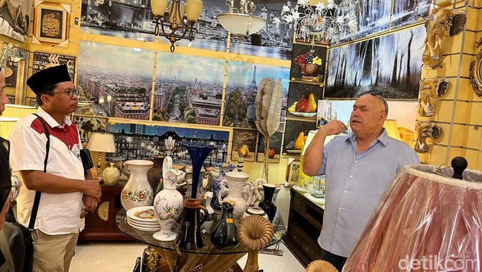 Dubes RI untuk Tunisia, Zuhairi Misrawi dan Pemilik Coin Dor Eljem, Bashir Fathullah