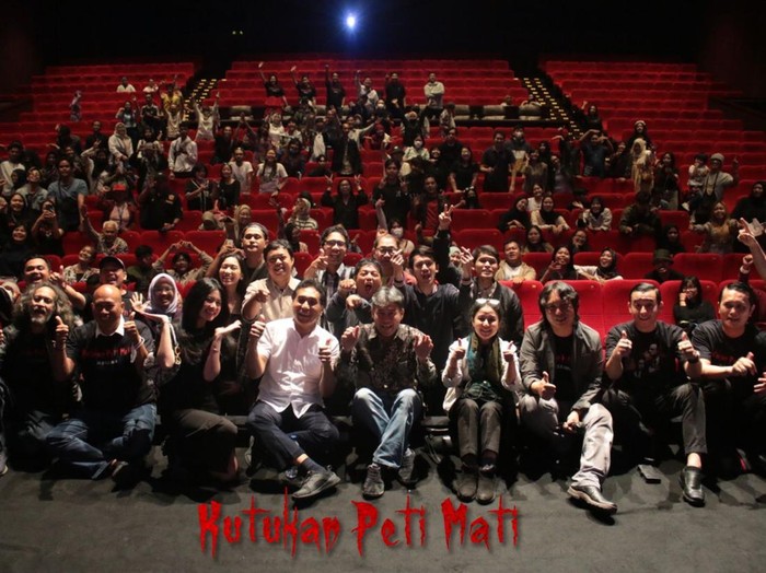 Film Kutukan Peti Mati