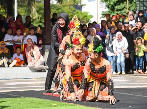 Aneka Permainan Tradisional Meriahkan Hari Anak Nasional di Banyuwangi