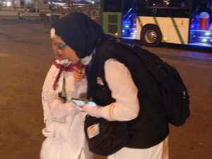Pengalaman Hida, Humas Kemenko Marves yang Dampingi Jemaah Haji Lansia