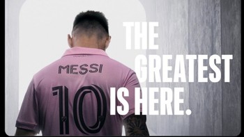 Sanjungan netizen kepada Messi. Foto: Twitter