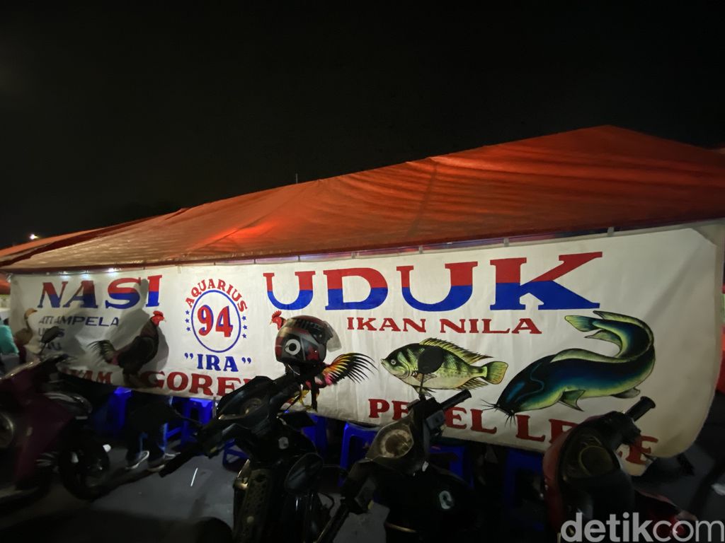 Street Food 101; Nasi Uduk Aquarius 94, warung nasi uduk legendaris di Taman Sunter Indah
