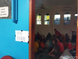 Mengungsi di Sekolah, Korban Kebakaran Setiabudi Butuh Banyak Bantuan