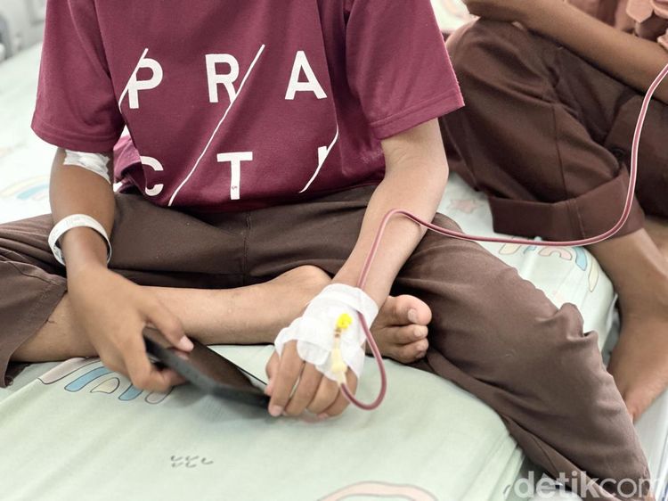 Potret Anak Thalasemia yang Harus Transfusi Darah Rutin Seumur Hidupnya