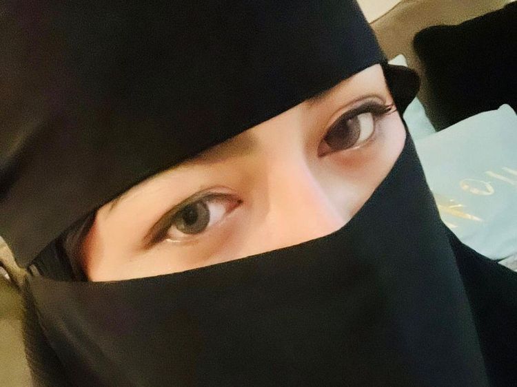 9 Penampilan Ratu Rizky Nabila yang Kini Bercadar