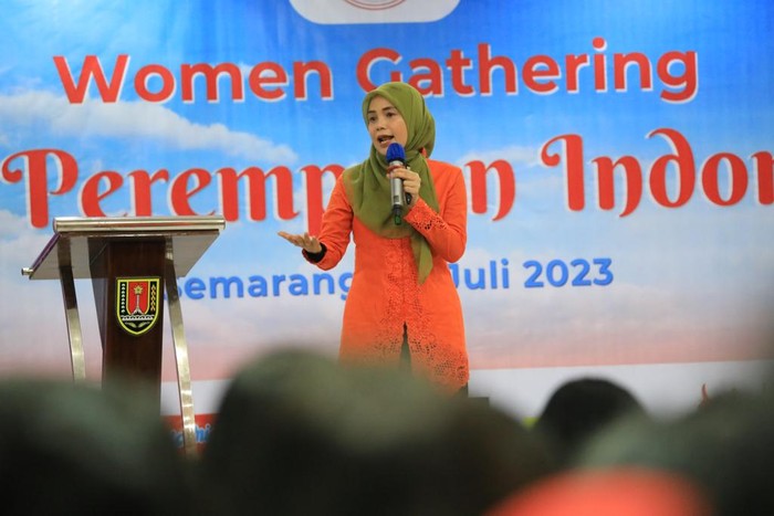 Siti Atikoh Suprianti