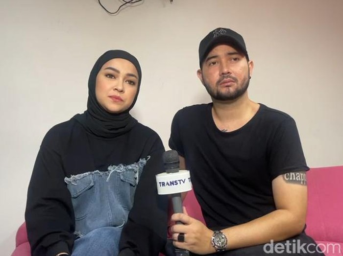 Aryani Fitriana dan Donny Michael