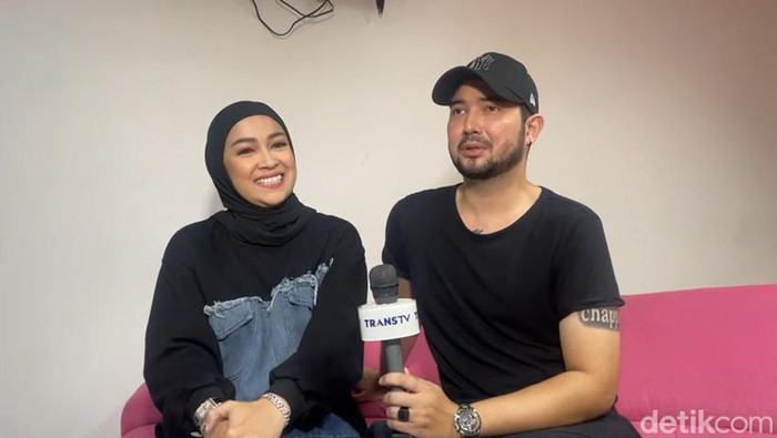 Aryani Fitriana dan Donny Michael