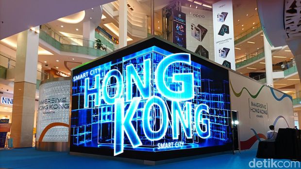 Immersive Hong Kong