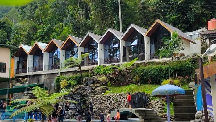 Penginapan di Sumedang yang menawarkan sensasi tidur bak di hutan