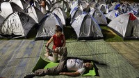 Mereka menyelesaikan perjalanan terakhirnya selama empat hari sekitar 70 kilometer (45 mil) dari Tel Aviv ke parlemen Israel.