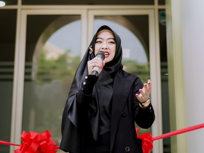 Shindy Putri