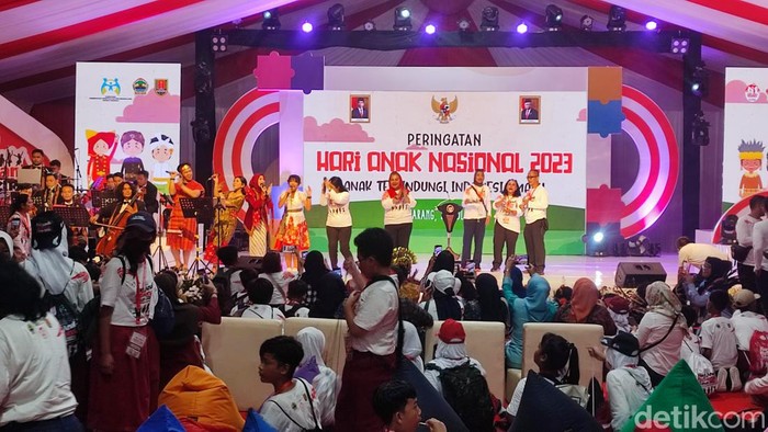 Suasana peringatan Hari Anak Nasional 2023 di Lapangan Simpang Lima, Semarang, Minggu (23/7/2023).