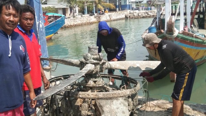 Temuan baling-baling pesawat perang dunia 2 gresik