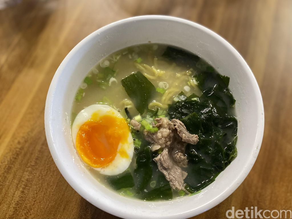 Tenant kuliner di Transmart Kidcity